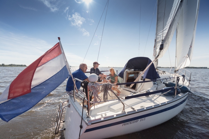 Friendship 26 Sport 